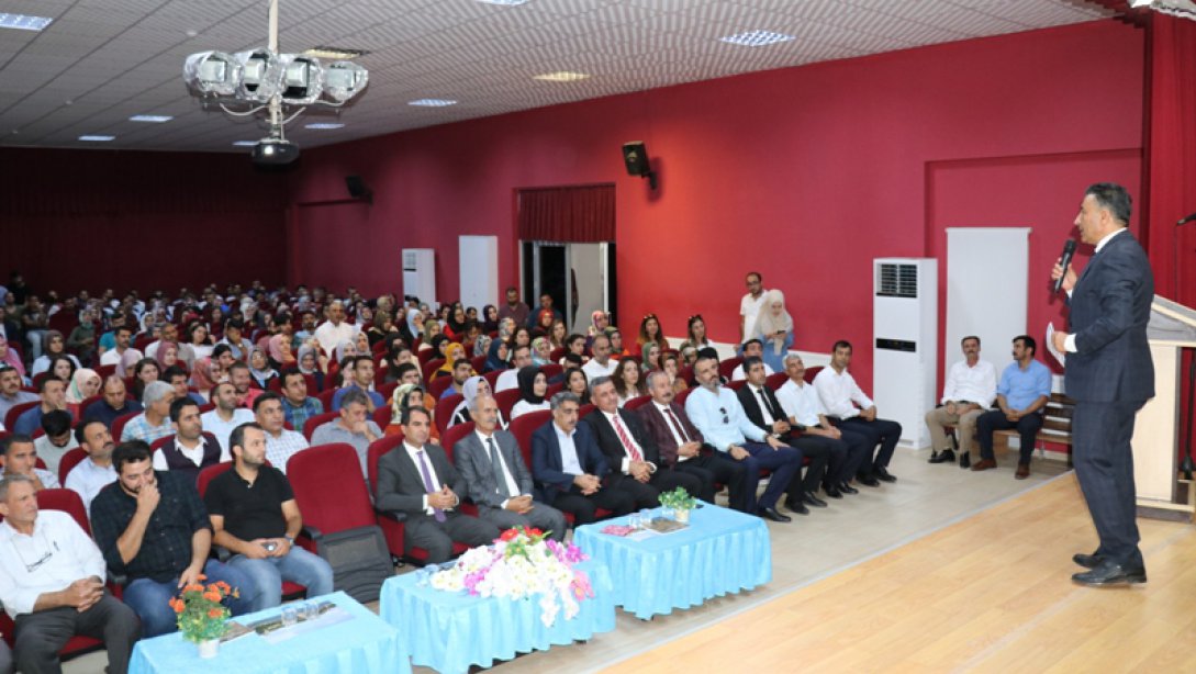 Güney ; Siz Bizim Hikayemizin Baş Kahramanlarımızsınız.
