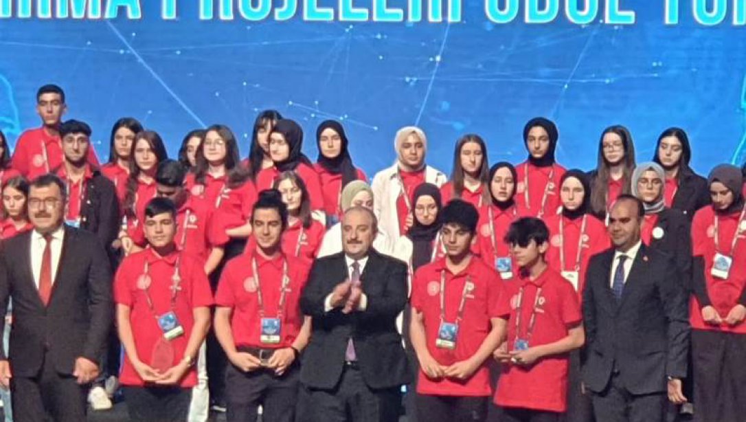 Tübitak'ta Öğrencilerimizden Büyük Başarı.