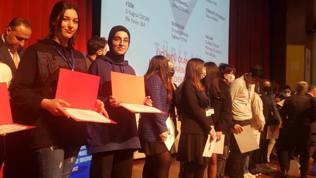 Öğrenciler Hazırladıkları Projeler İle Türkiye Finaline Yükseldi