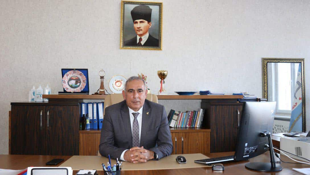 İL MİLLÎ EĞİTİM MÜDÜRÜMÜZ KADRİ ENGİN'İN ARA TATİL MESAJI
