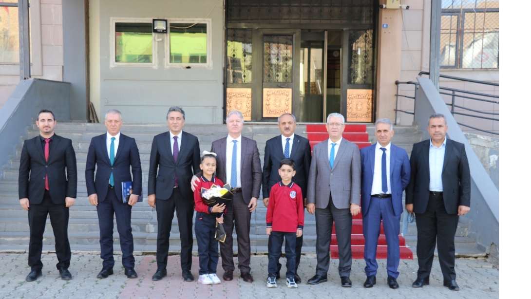İlçe Eğitim Toplantılarının Bu Haftaki İlk Durağı Karlıova Oldu
