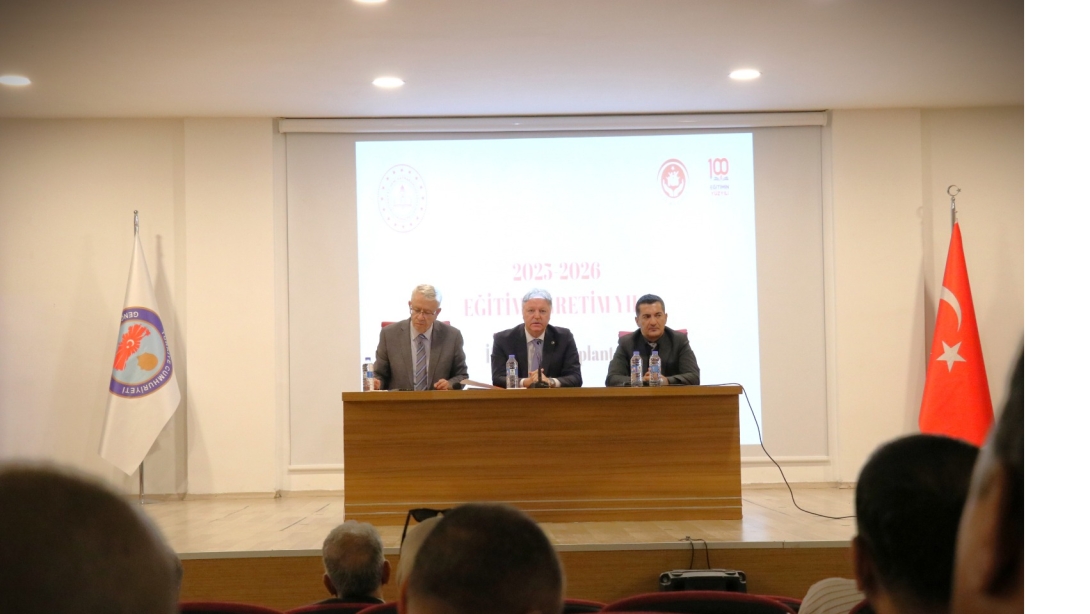 Genç İlçe Eğitim Toplantısı Gerçekleştirildi